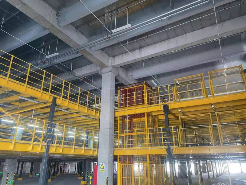 大跨度阁楼围栏